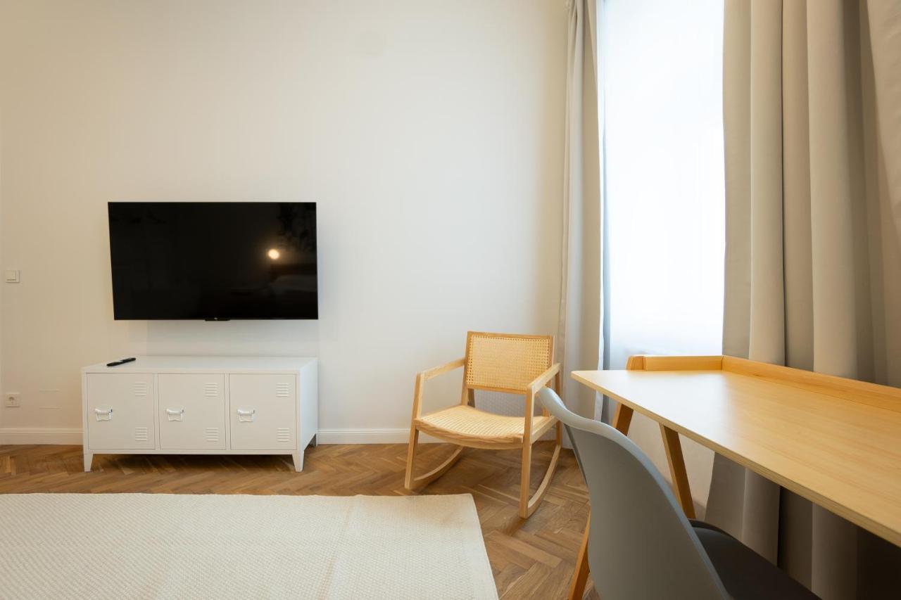 Chic 94M2 Apartment With A King-Size Bed Viena Exterior foto